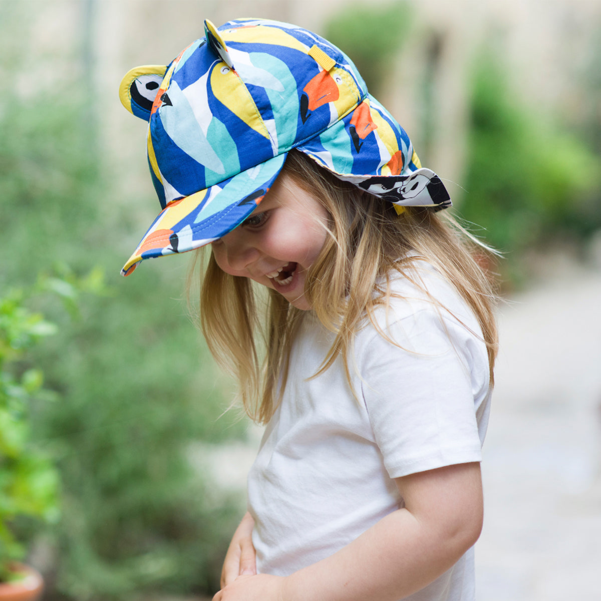 Cool UV Protect Kids Sunhats With Neck Flap LITTLE HOTDOG WATSON