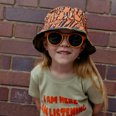 Kid wearing tiger print sun bucket hat (Image #6)